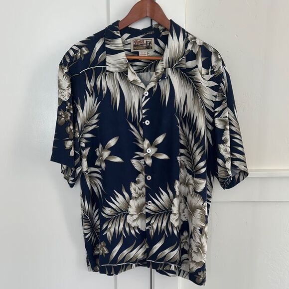 Tiki Classics Men’s Size L 100% Silk Hawaiian Button Up Shirt Navy Floral Casual - Picture 1 of 12